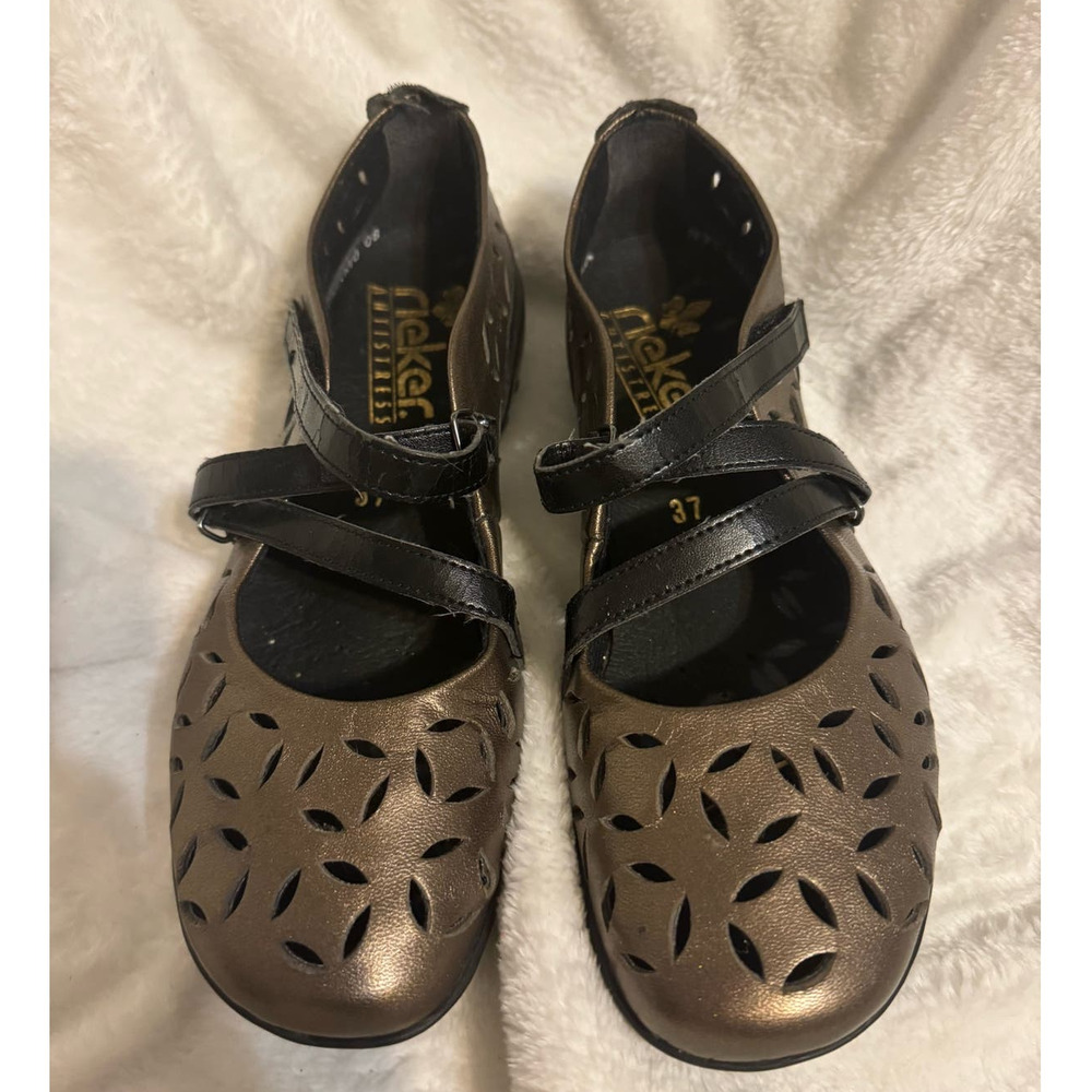 Rieker Antistress Gold and Black Comfort Flats 6.5